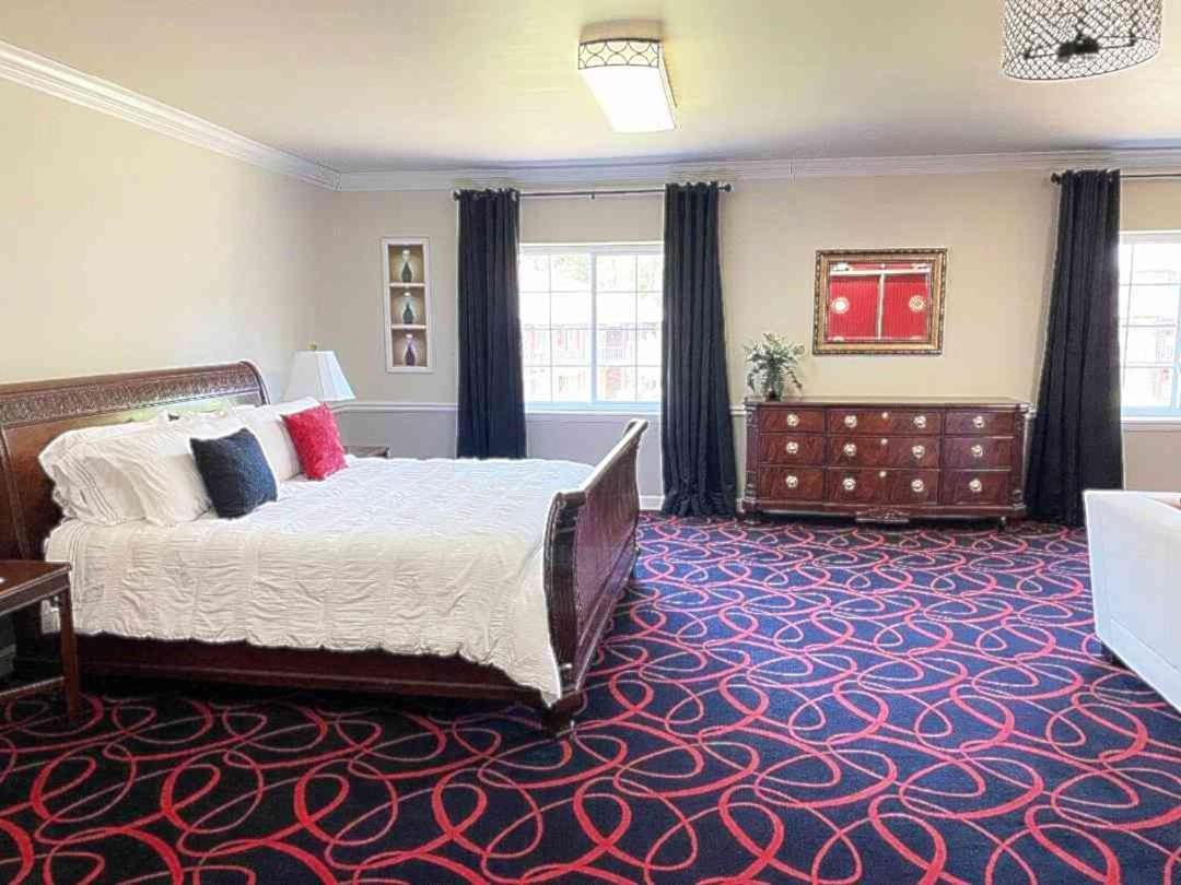Independence Place Charlotte Ruang foto